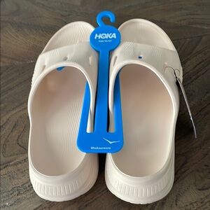 NWT - Hoka Ora Recovery Beige Slide Sandals